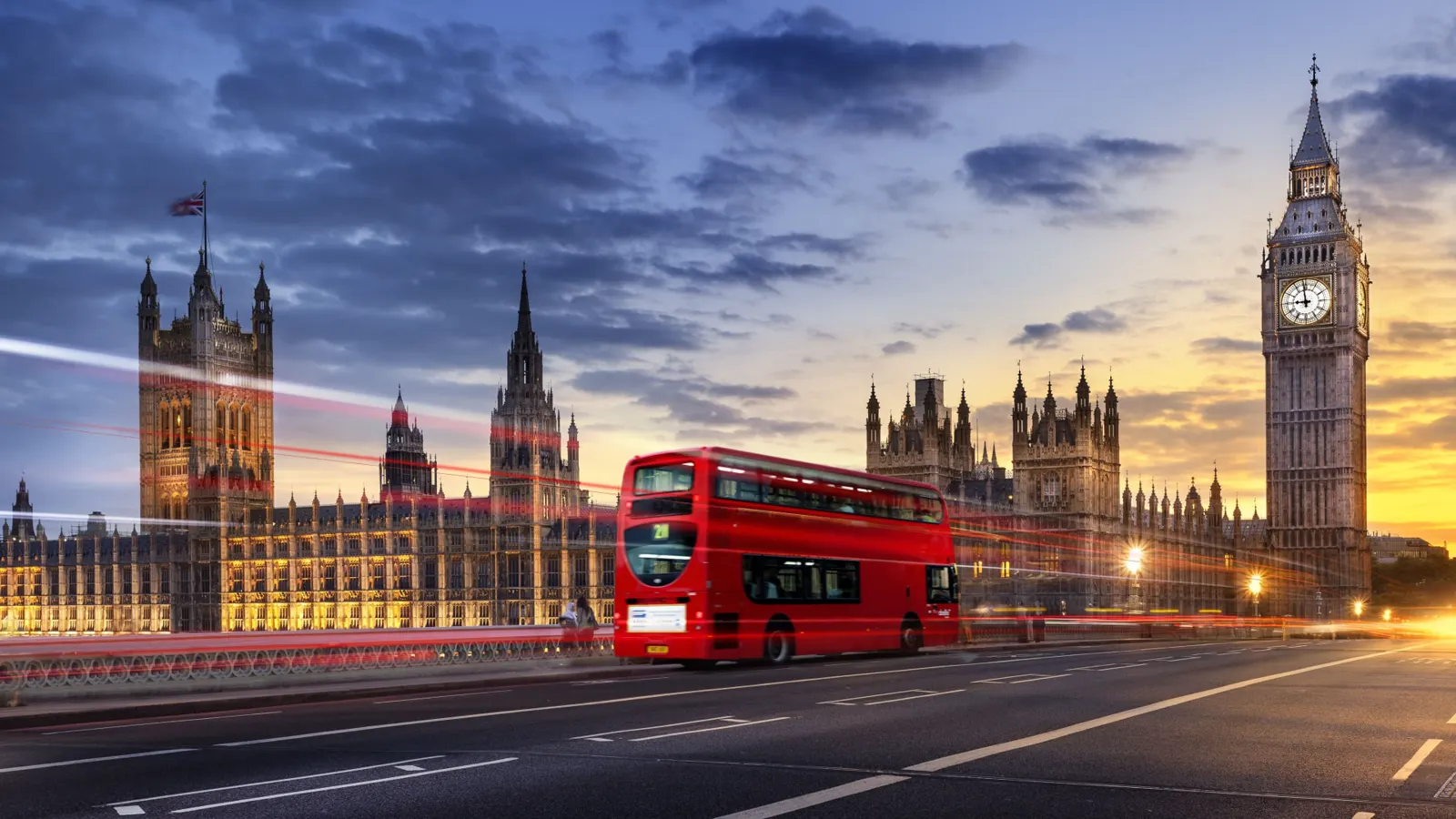London cityscape, host city of the Women in Tech London Summit
